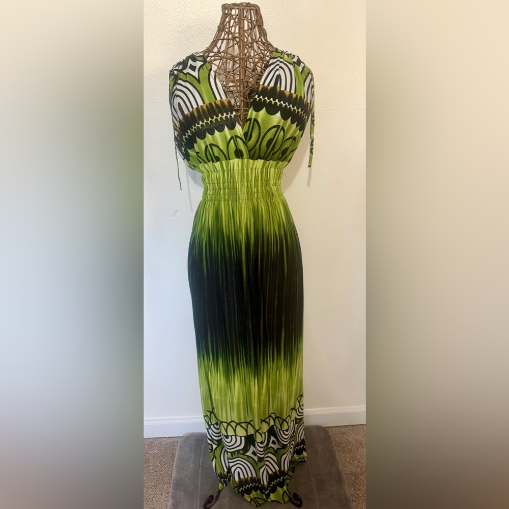 Green, black and white Patterned Maxi Dress